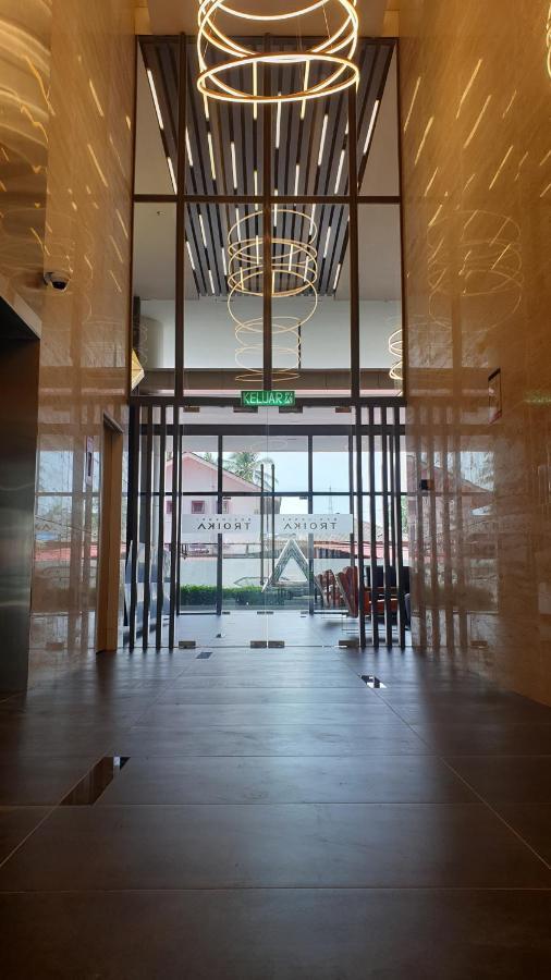 Prestige Troika Luxury Stay 哥打巴鲁 外观 照片